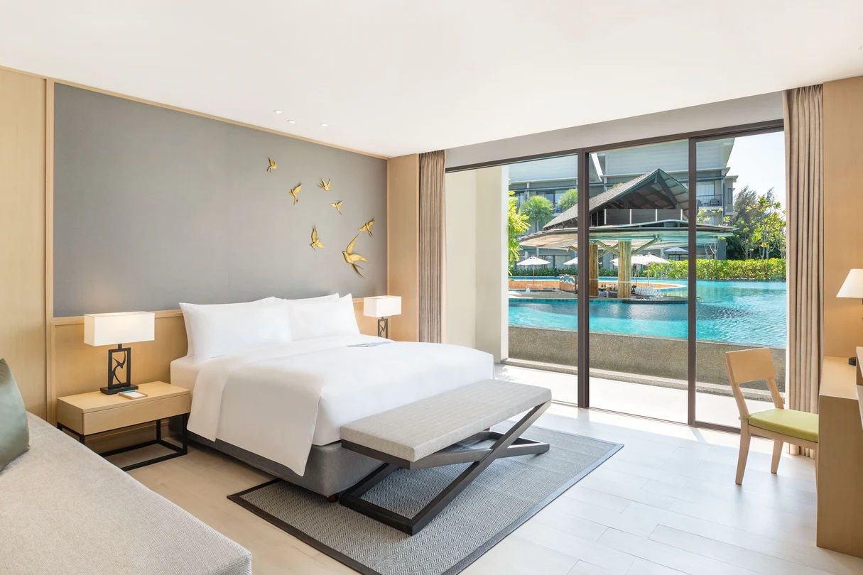 Le Meridien Khao Lak Resort & Spa